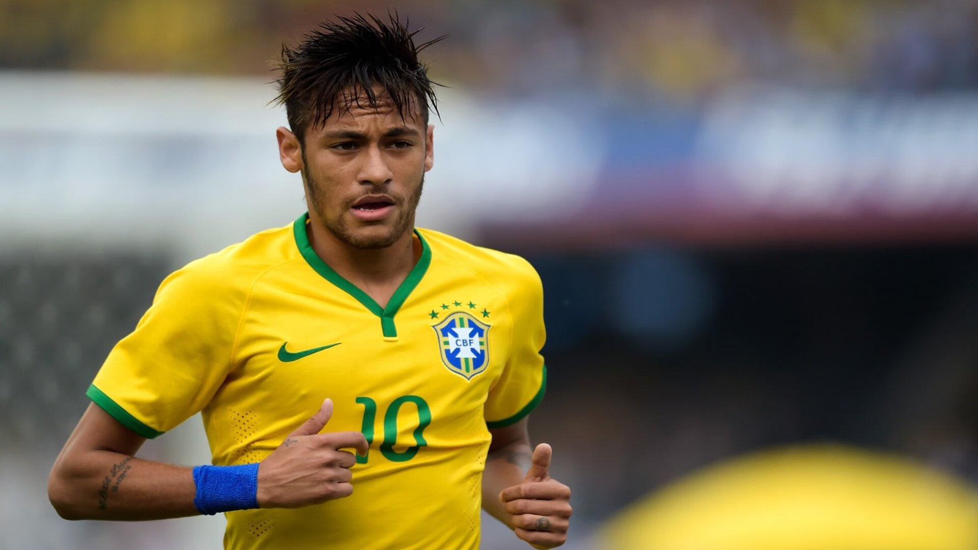 史上最年轻“欧洲金靴”问鼎欧冠巅峰，最年轻的欧洲金球奖